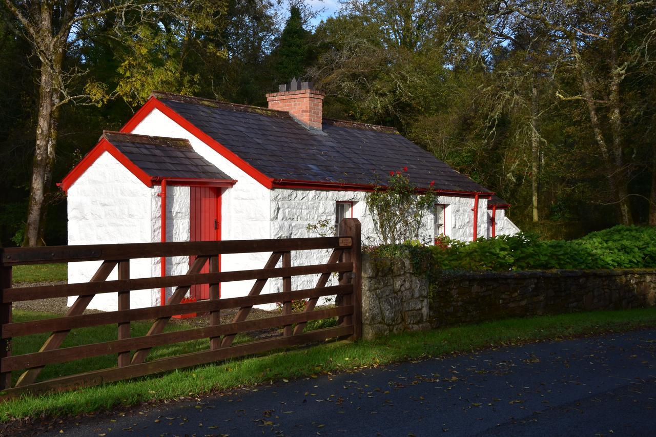 Railway Crossing Cottage Murlas Bridge Exterior foto